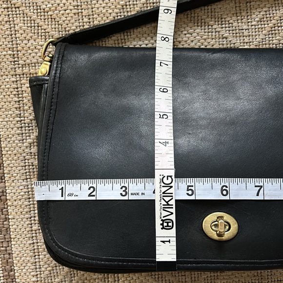 Vintage Coach Convertible Clutch bag. Black Leather. Made in the United … - Picture 13 of 16